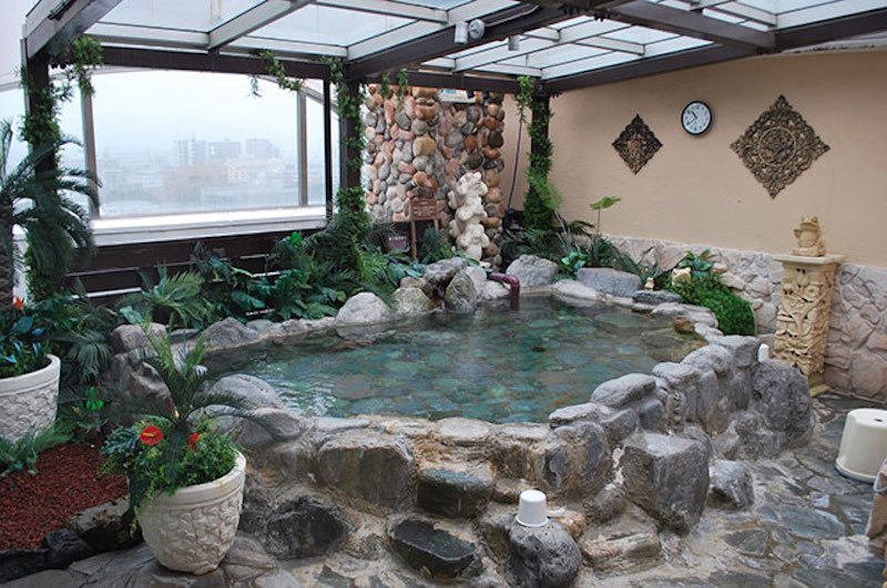 美女谷温泉 温泉の歴史ジャパン